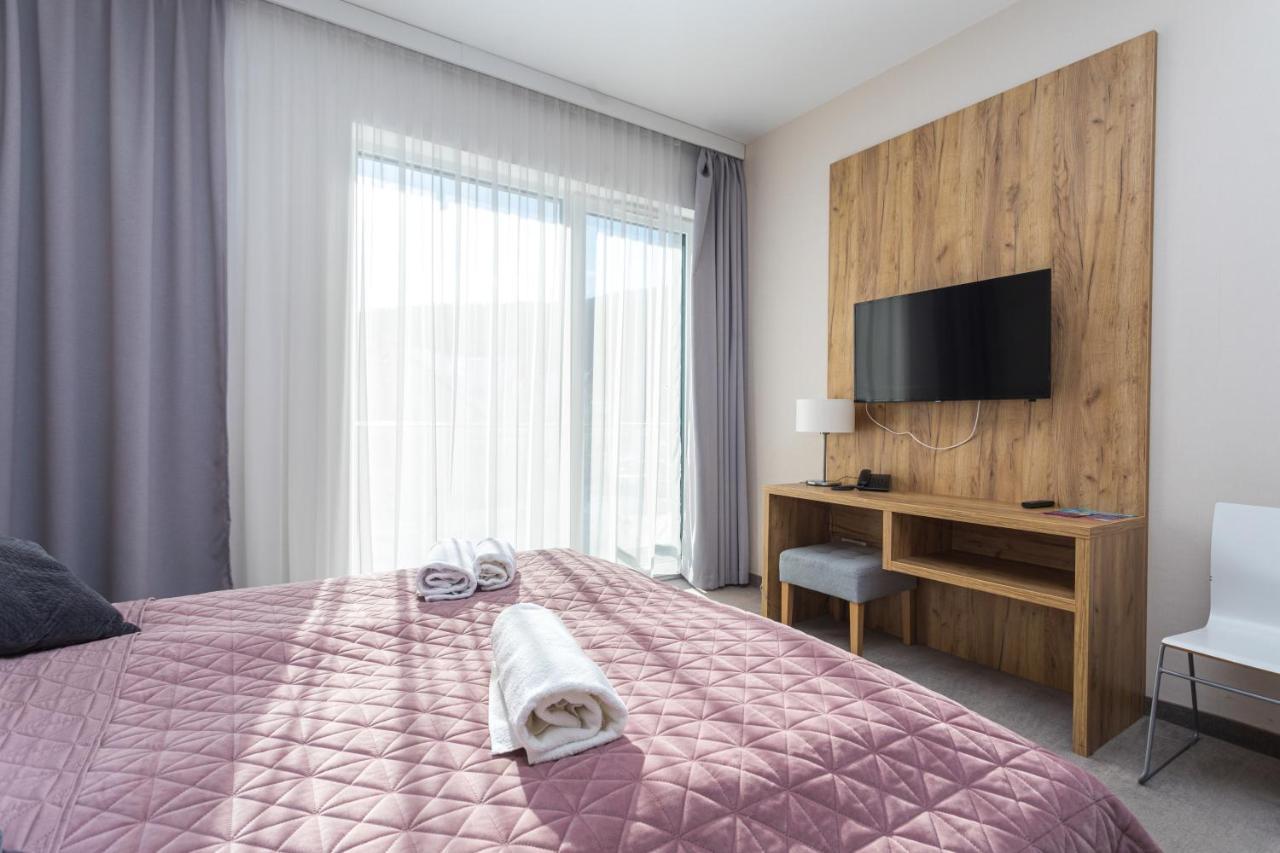 Aparthotel Apartamenty Czarna Gora 239 시에나 외부 사진